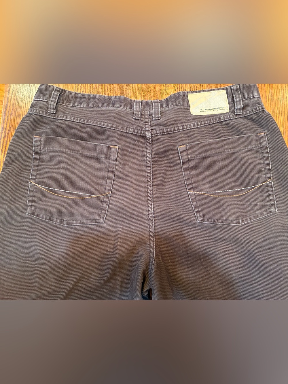 Y2K Oakley Corduroy Shorts Men's Size 36 Brown Skate Surf Streetwear 2007 - Picture 6 of 9
